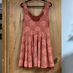 FREE PEOPLE “ROCK PRINCESS” Tulle Trim BEADED SKATER DRESS! Fit & Flare Stretchy